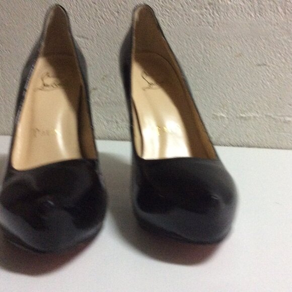 Christian Louboutin Black Patent Daffodile Leather Pumps Size 40 - Picture 4 of 7